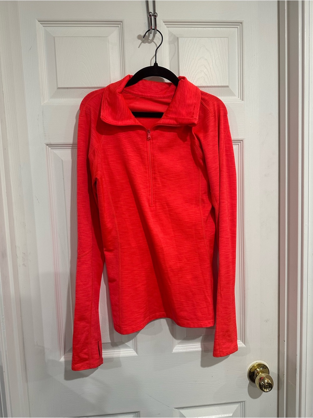 Under Armour Women's Bright Red Half-Zip Pullover S/M